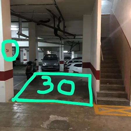 Apartamento Cristo De La Yedra Con Parking